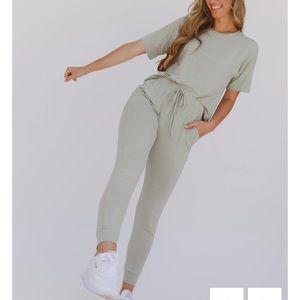 SAGE GREEN LOUNGE SET